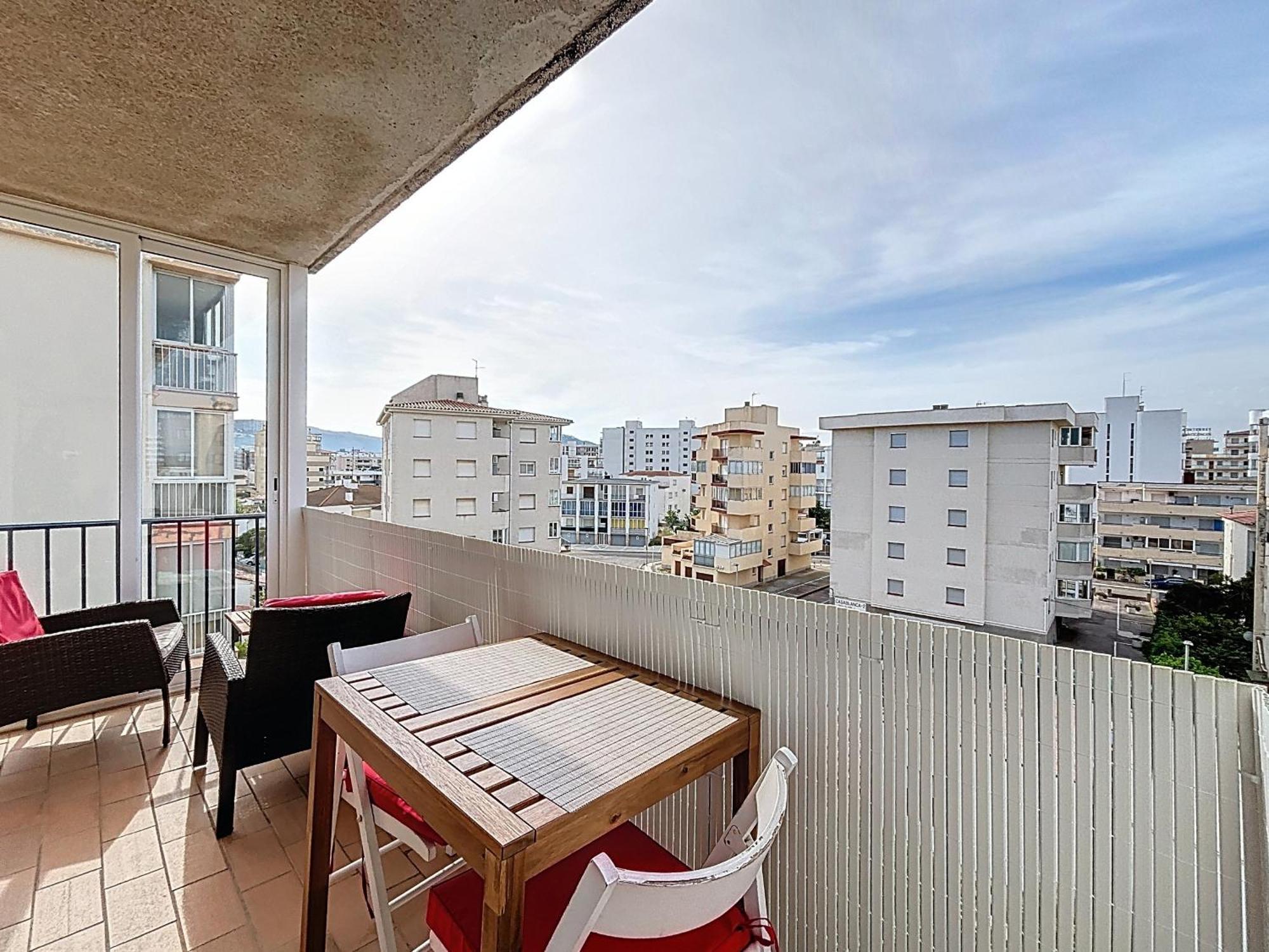 Sol Y Playa 4 1 Piso Muy Bonito Y Reformado Appartement Roses Buitenkant foto
